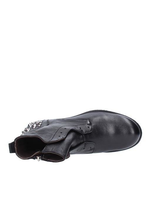 Leather ankle boots with studs JP/DAVID | 0828/2 WESTNERO